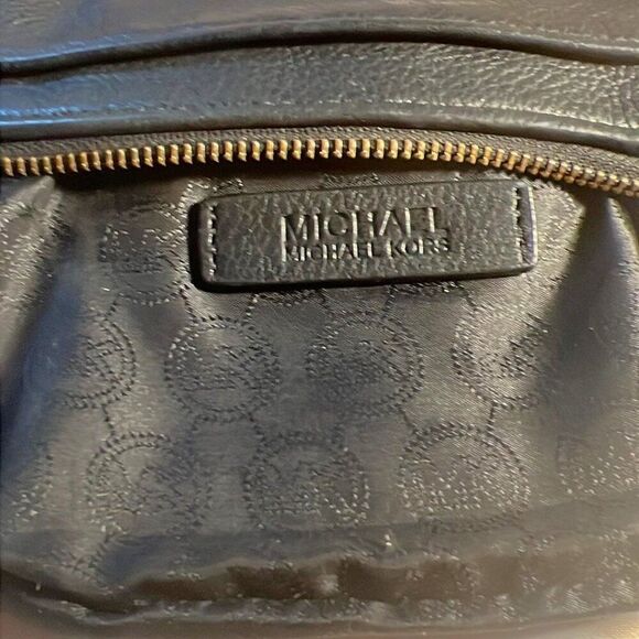 Michael Kors Jet Set Travel Black Sequin Leather Pocket Wristlet Wallet - Picture 6 of 9